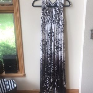 APT 9 WHITE TO BLACK OMBRÉ DRESS